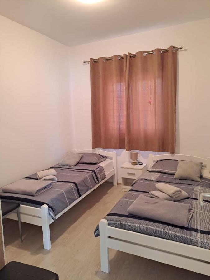 شقة بيليس  في Apartman Tanja المظهر الخارجي الصورة