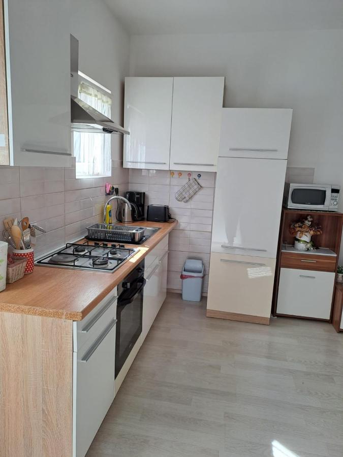 شقة بيليس  في Apartman Tanja المظهر الخارجي الصورة